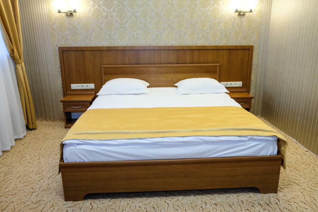 日托米尔 Оздоровчий Комплекс Гайки Заїзд Провулок Сухий Яр 12酒店 外观 照片